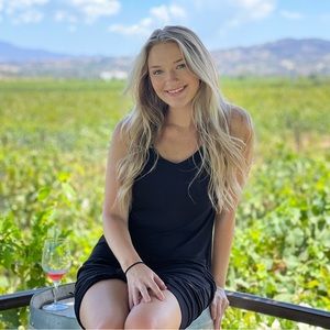 Meet your Posher, Jenna